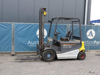 صورة ل رافعات 1998 ستيل R60-35