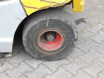 1998-still-r60-35-1423980-45471999