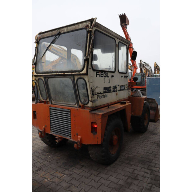 1988 SCHAEFF SKB 902-45472042