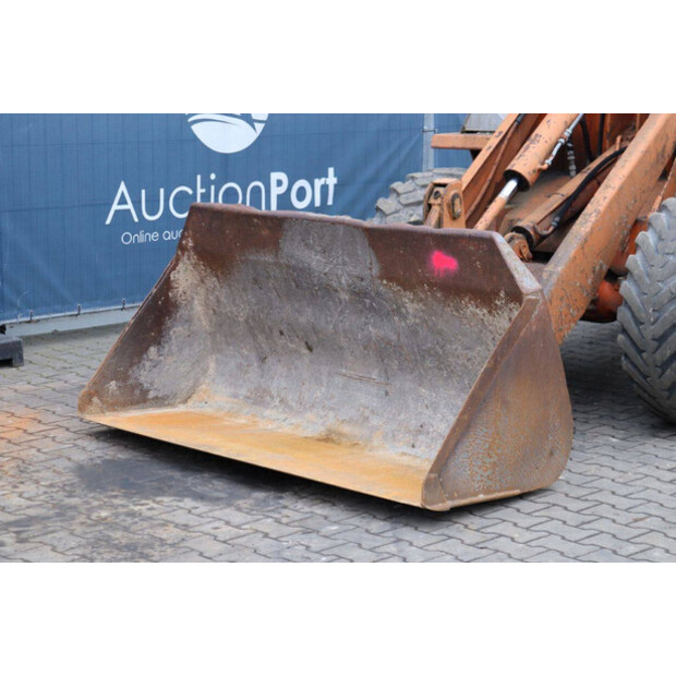 1988 SCHAEFF SKB 902-45472049