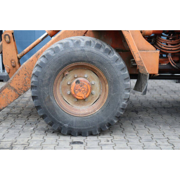 1988 SCHAEFF SKB 902-45472053