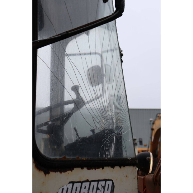 1988 SCHAEFF SKB 902-45472061