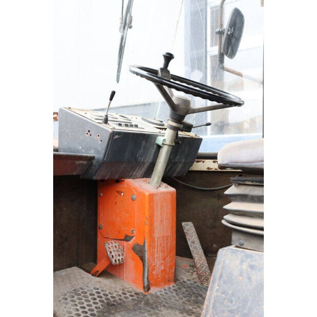 1988 SCHAEFF SKB 902-45472066