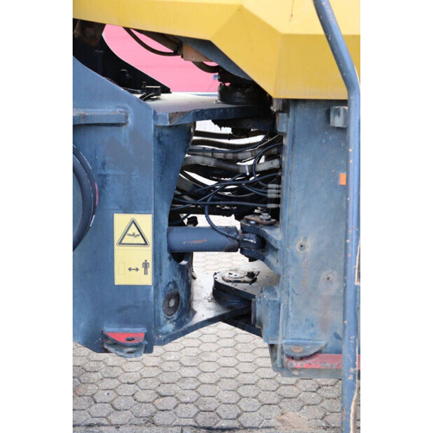 2007 كوماتسو WA250PZ-5-45472155