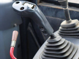 2007-komatsu-wa250pz-5-1423983-45472175