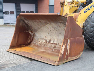 2013-komatsu-wa480-6-1423986-45472271