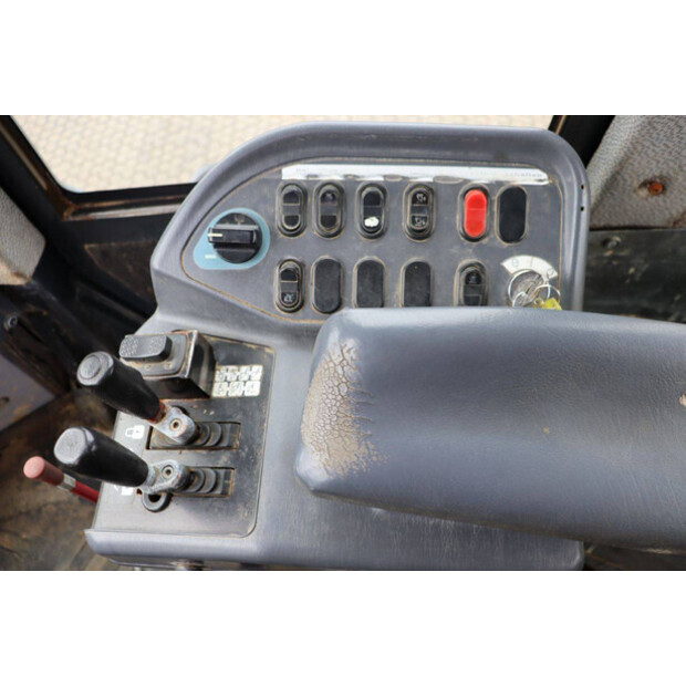 2013 Komatsu WA480-6-45472289