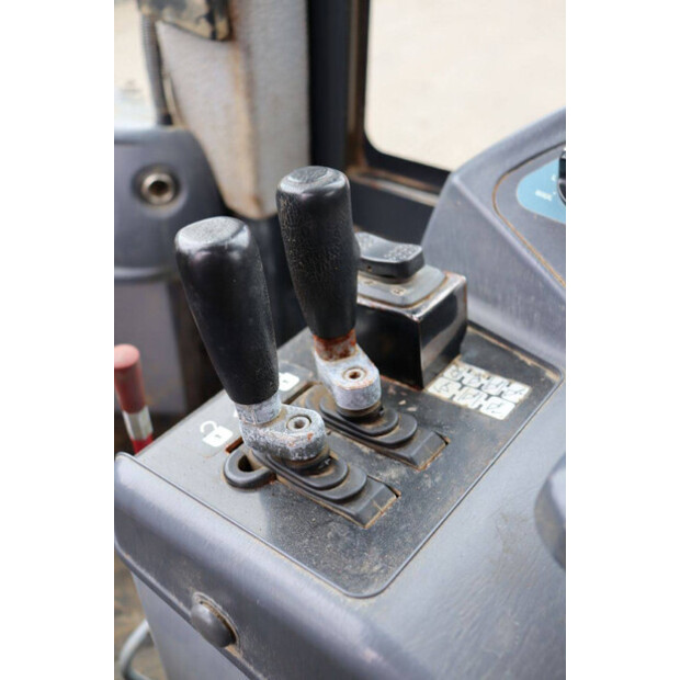 2013 Komatsu WA480-6-45472291