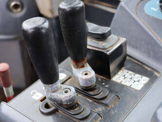 2013-komatsu-wa480-6-1423986-45472291