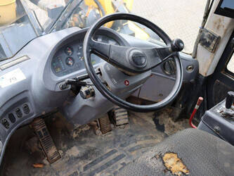 2013-komatsu-wa480-6-1423986-45472301