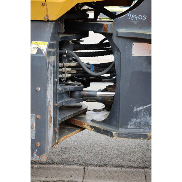 2013 Komatsu WA480-6-45472304