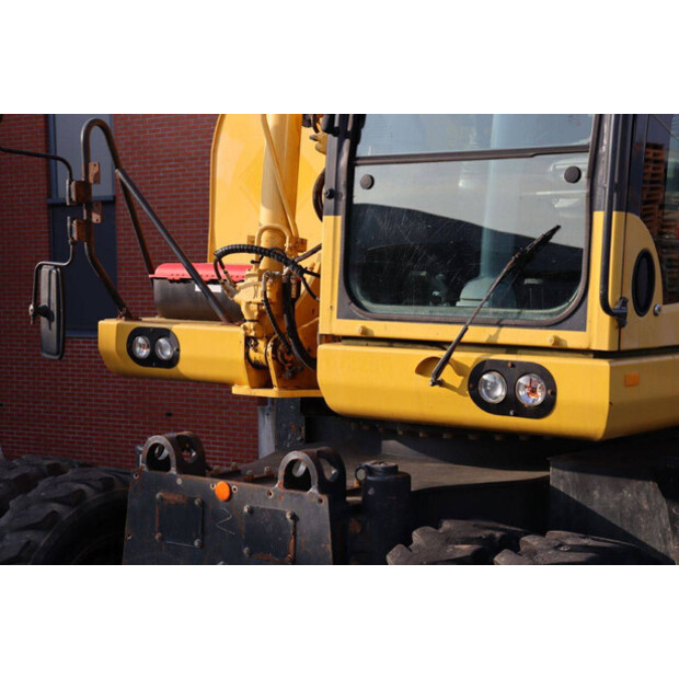 2018 Komatsu PW160-10-45472438