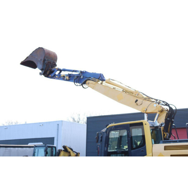 2018 Komatsu PW160-10-45472472