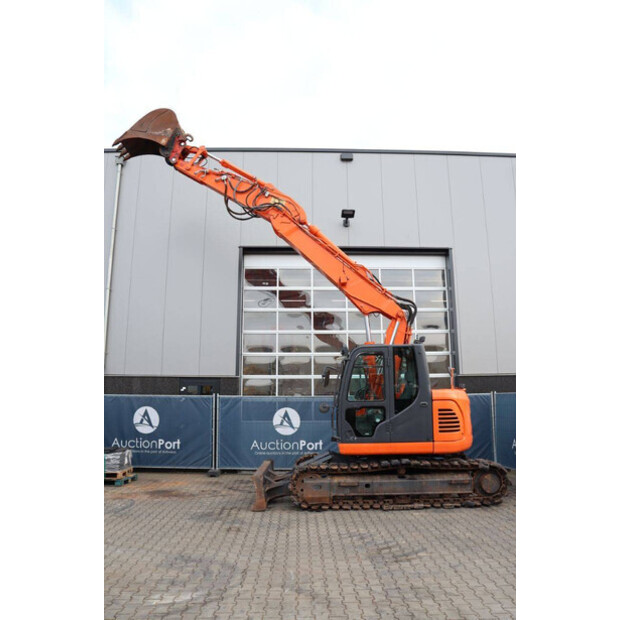 2012 Doosan DX140LCR-45472567