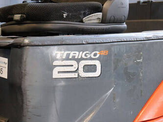 2015-toyota-8fbet20-1423995-45472659