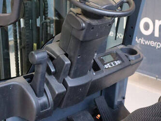 2015-toyota-8fbet20-1423995-45472665