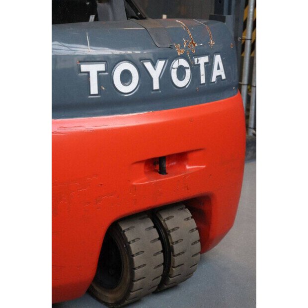 2015 Toyota 8FBET20-45472673