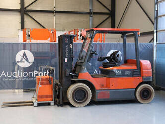 2006-toyota-7fbmf50-45472702