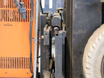 2006-toyota-7fbmf50-45472703