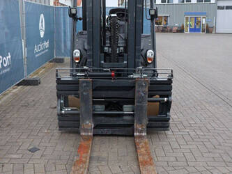 2018-linde-e50hl-01-600-45472751