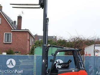 2018-linde-e50hl-01-600-45472779