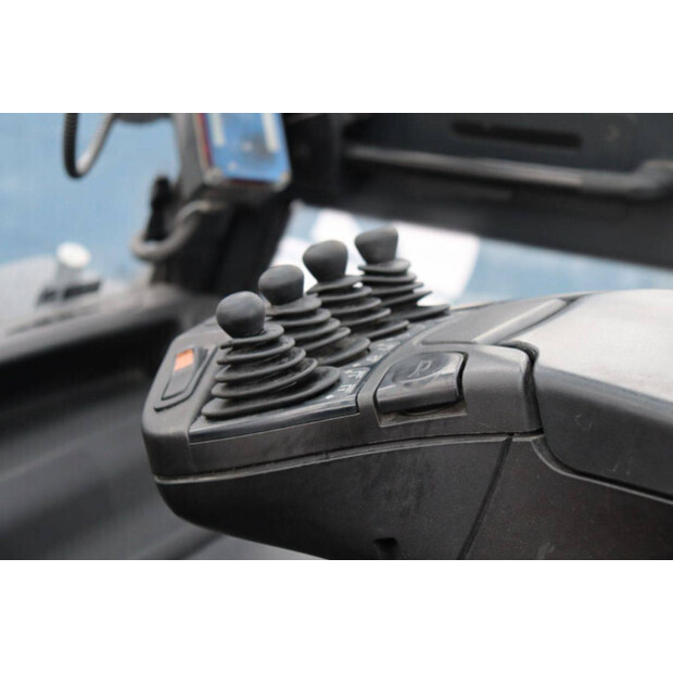 2017 Linde E60-01-45472864