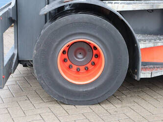 2018-linde-e80-01-900-45472893