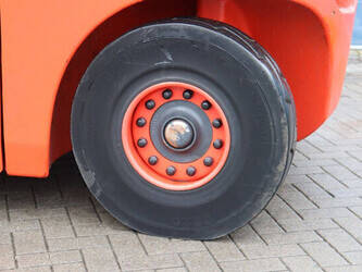 2018-linde-e80-01-900-45472895