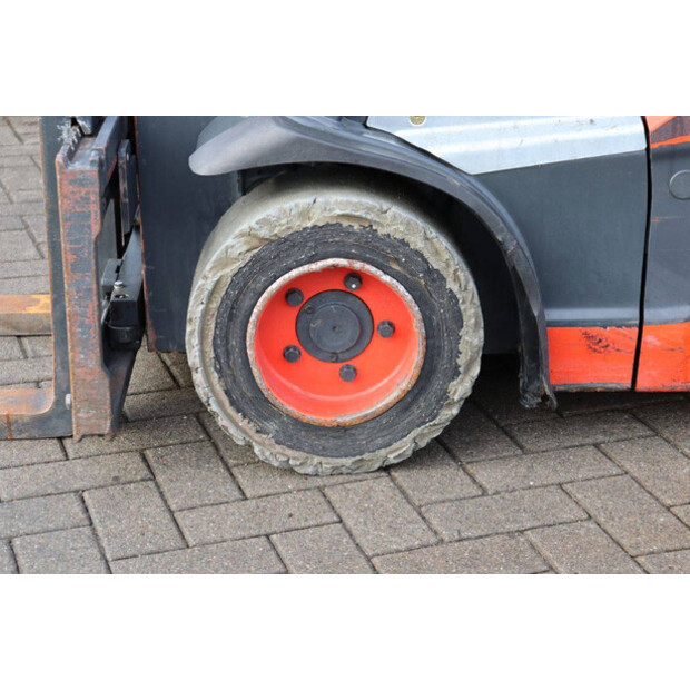 2016 ليندي E18L-02-45473026