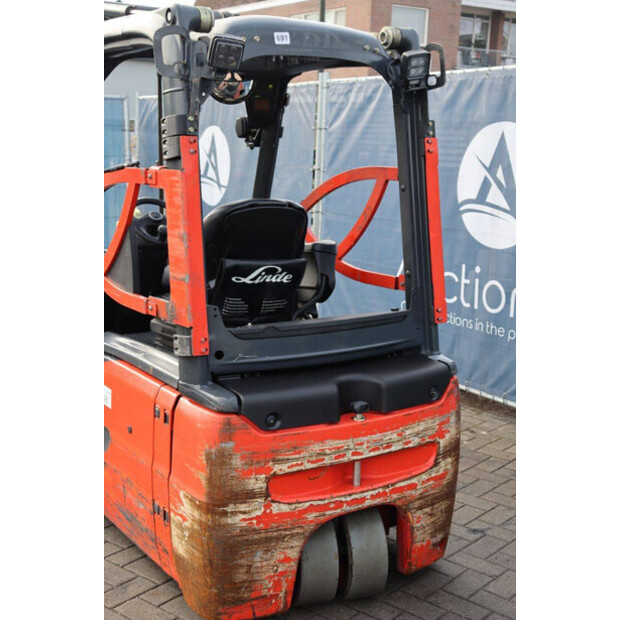 2016 ليندي E18L-02-45473027