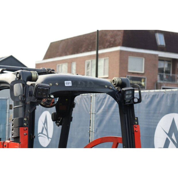 2016 ليندي E18L-02-45473028