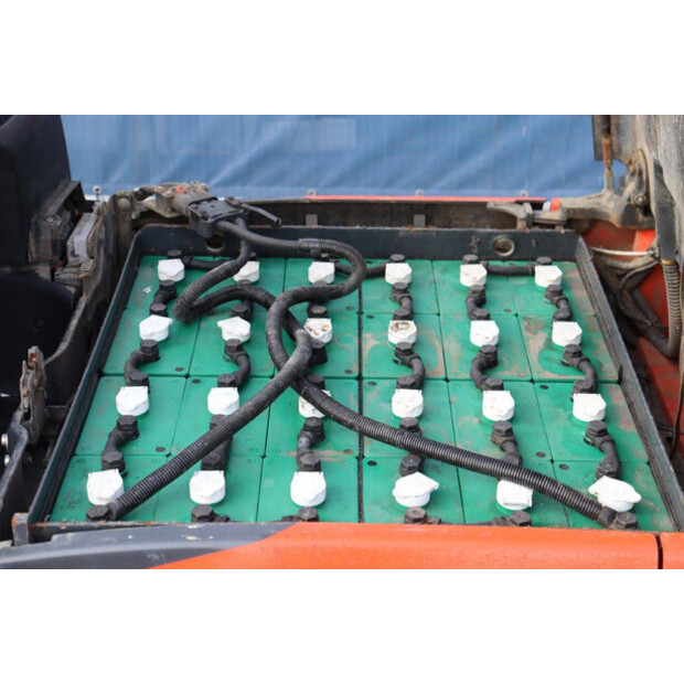 2016 ليندي E18L-02-45473031