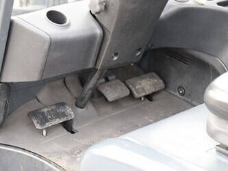 2020-linde-e25l-01-1424006-45473080