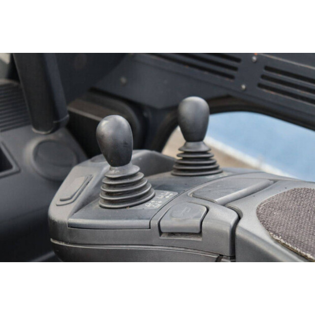 2016 Linde E25L-01-45473165