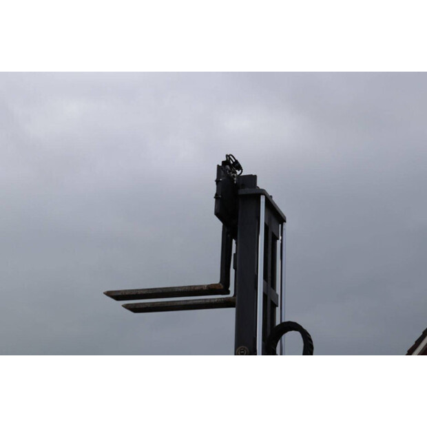 2016 Hubtex DQ 45-G-45473211