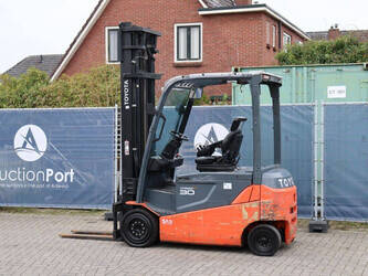 2017-toyota-8fbmt-30-1424010-45473218