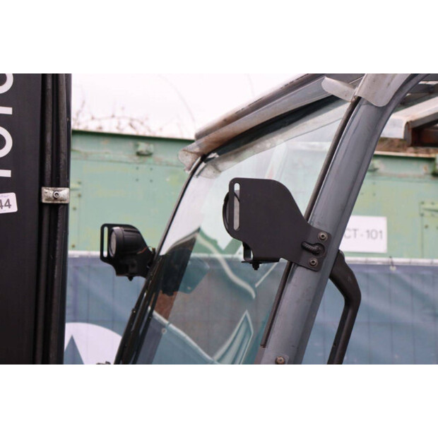 2017 Toyota 8FBMT-30-45473227