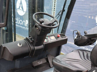 2017-toyota-8fbmt-30-1424010-45473239