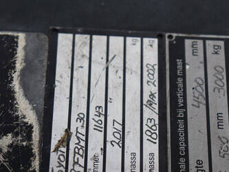 2017-toyota-8fbmt-30-1424010-45473241