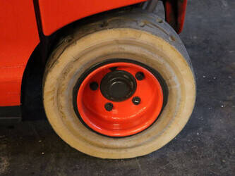 2017-linde-e25hl-01-600-1424013-45473358