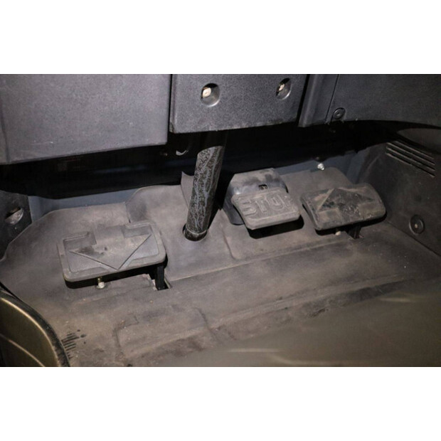 2017 Linde E25HL-01/600-45473368