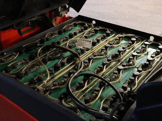 2017-linde-e25hl-01-600-1424013-45473371