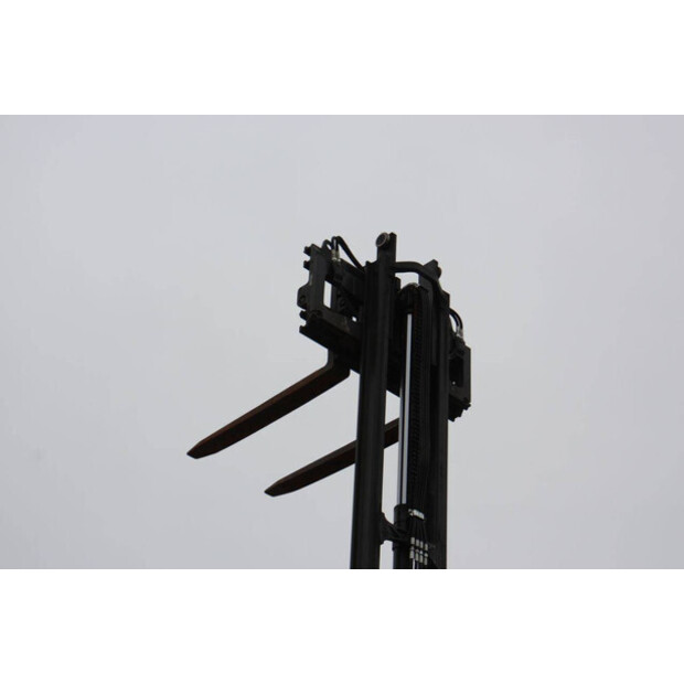 2018 Linde E25HL-01/600-45473416