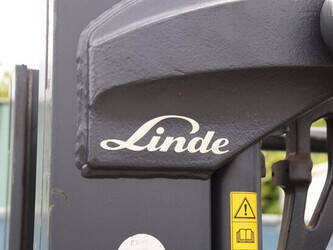 2017-linde-e30-01-1424016-45473462