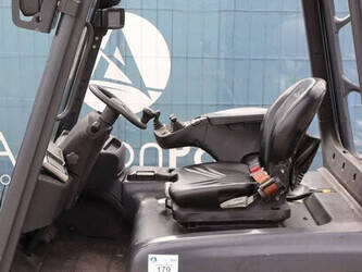 2017-linde-e30-01-1424016-45473470