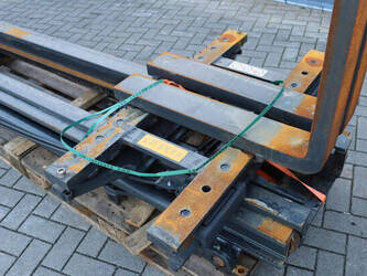 2007-still-r60-35-1424020-45473618