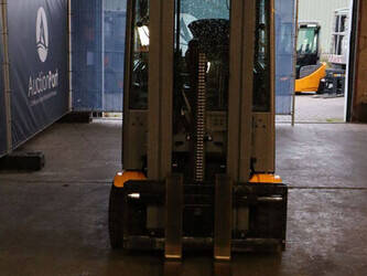 2018-jungheinrich-efg-320-1424022-45473695