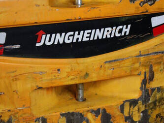 2018-jungheinrich-efg-320-1424023-45473737