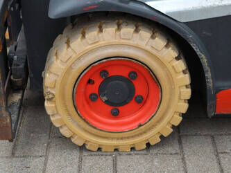 2019-linde-e14-02-1424028-45473925