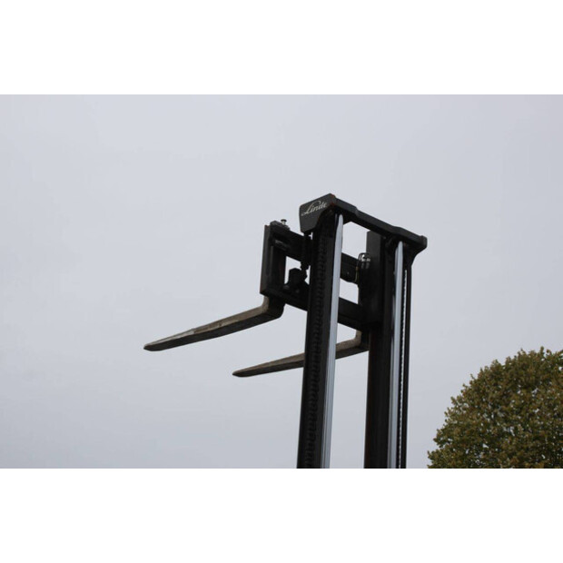 2010 Linde H25T-01-45473984